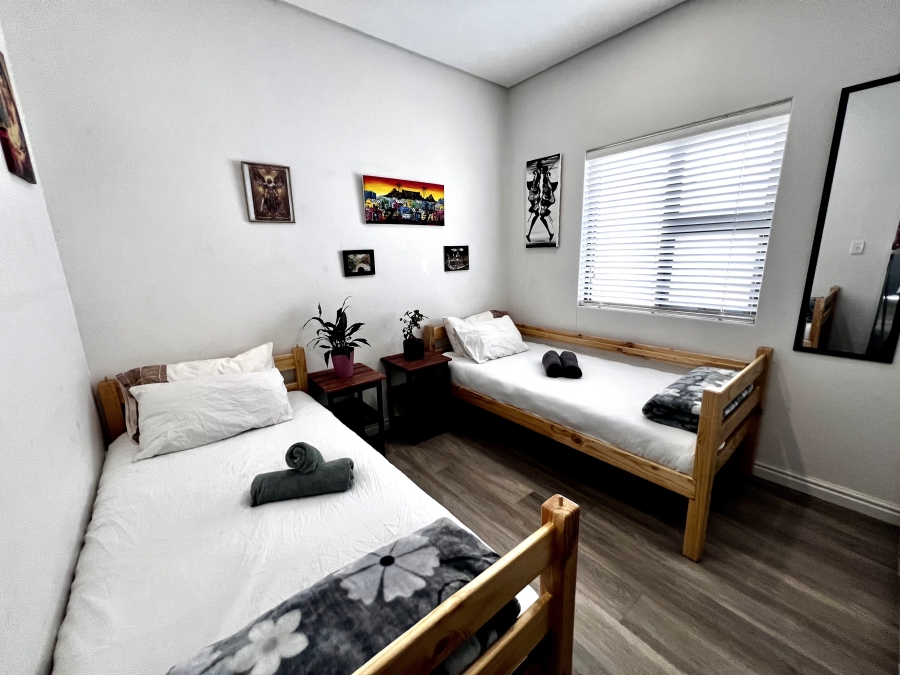 To Let 4 Bedroom Property for Rent in Sandown Western Cape